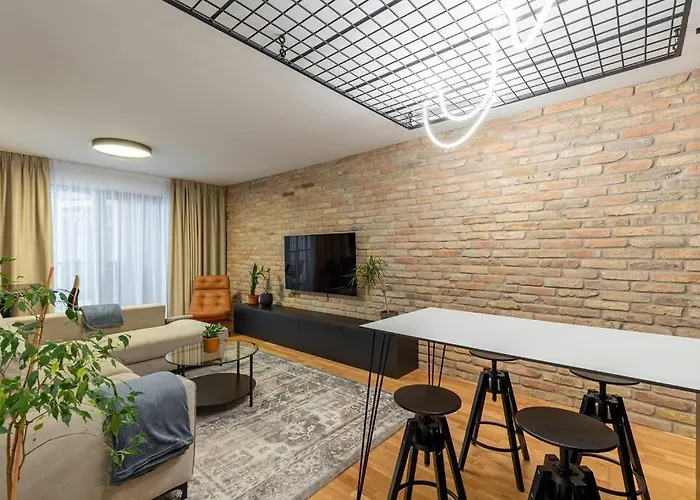 Апартаменти Slovakia Modern Urban Sanctuary *